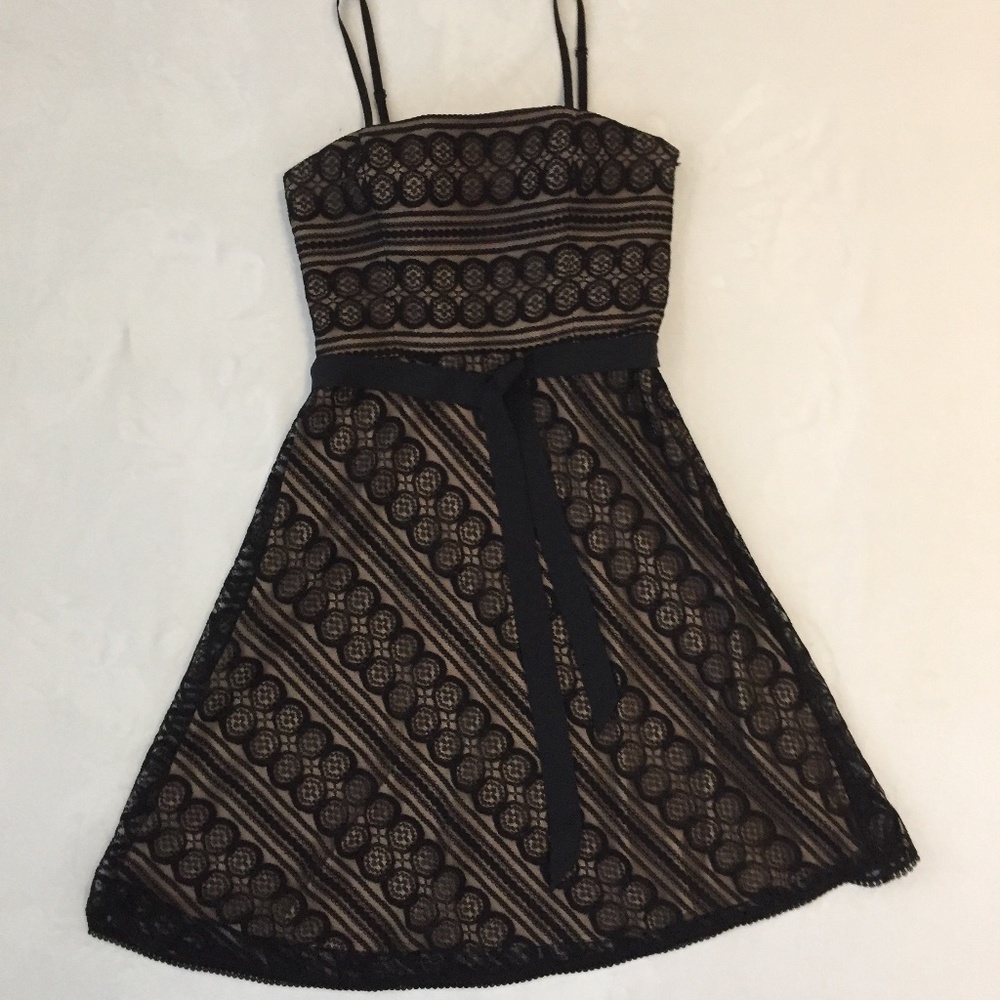 Ann Taylor Loft, Strapless optional, fit + flare lace dress, size 10